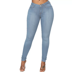 women's pencil jeans light blue front view